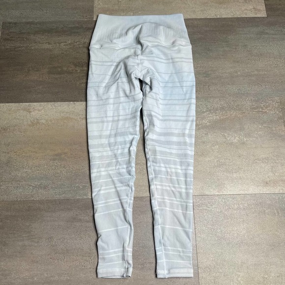 SOLD Avocado Phoenix Fire Leggings 6 - Picture 4 of 8